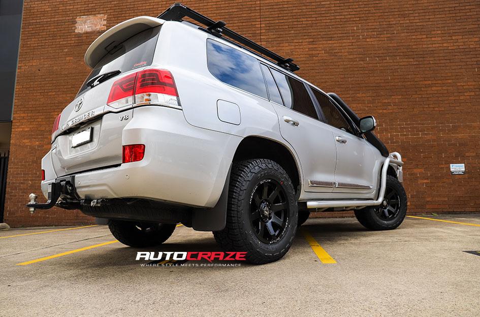 TOYOTA LANDCRUSIER LEGACY SATIN BLACK
